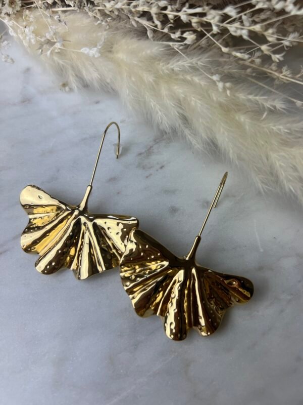 Boucles d’oreilles feuilles pendantes