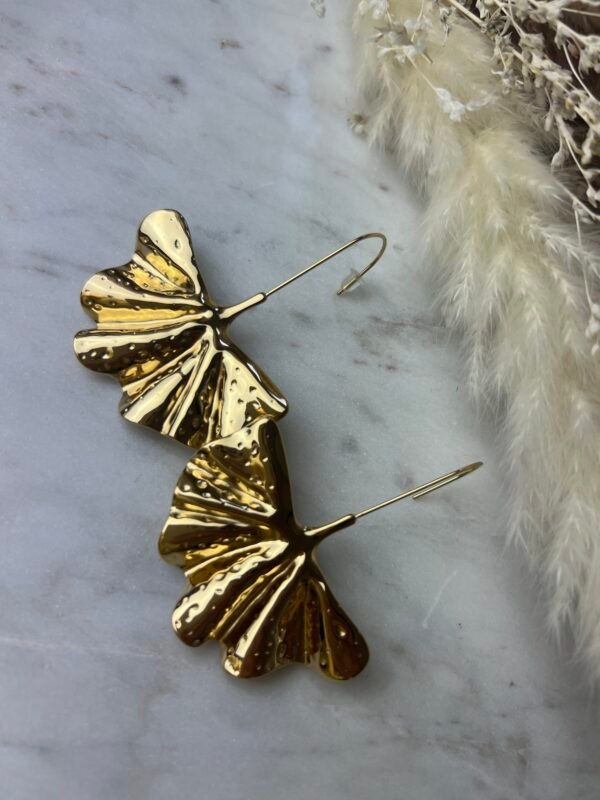Boucles d’oreilles feuilles pendantes