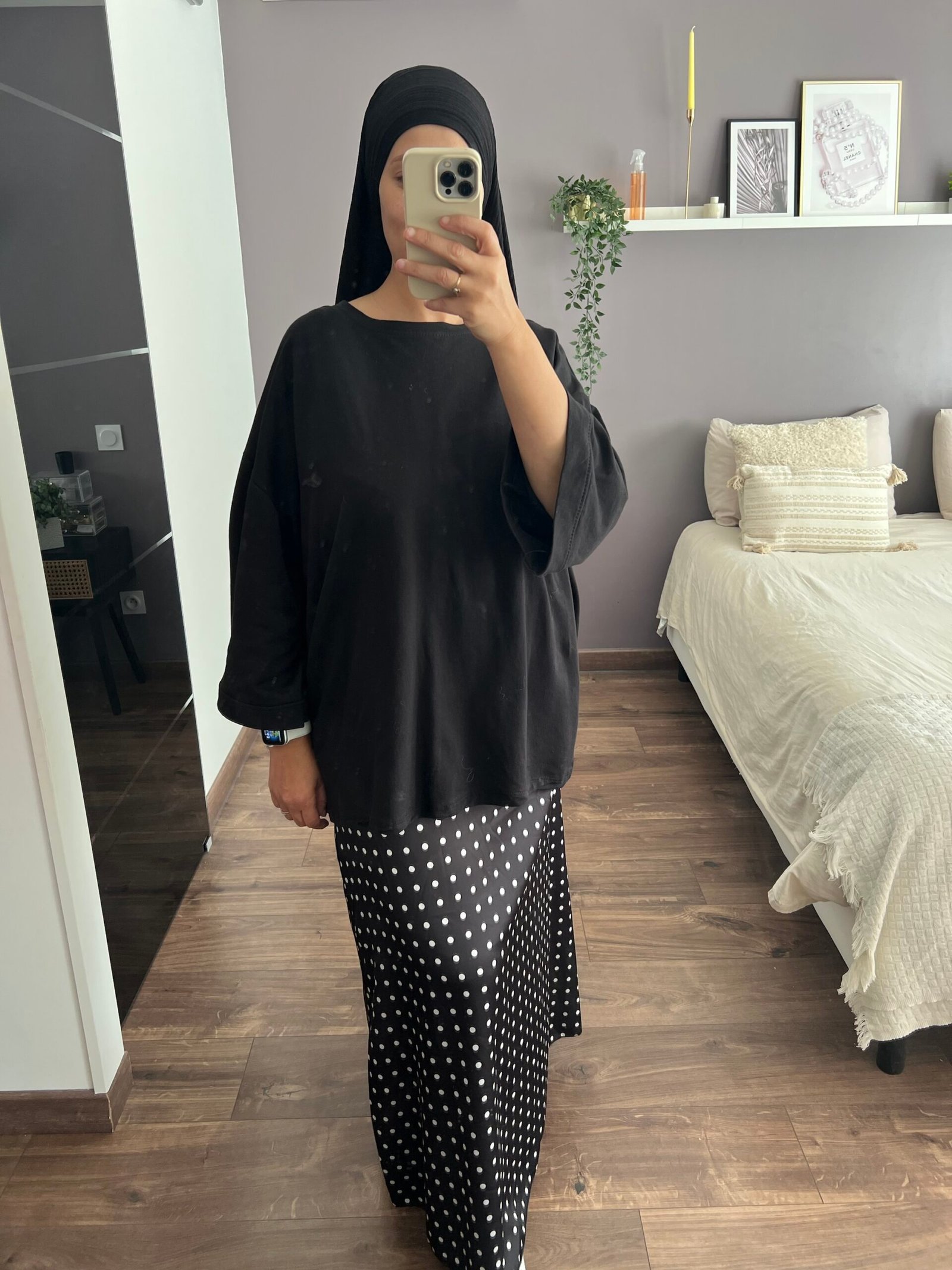 Jupe à pois noire – Image 4