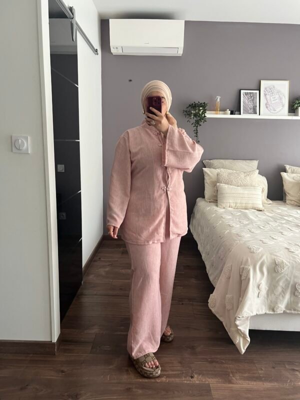 Ensemble Zhao rose