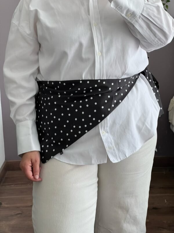 Foulard ceinture noir pois